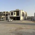 فيلا للبيع درج داخلي وشقتين في الرمال ريبال