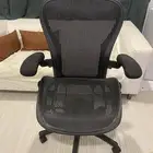 كرسي هيرمان ميلر