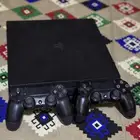 سوني 4 برو شبه الجديد