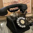 هاتف قديم قرص من السبعينات