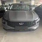 فورد امبيانتي 2026 لون رصاصي فاتح