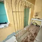 للبيع