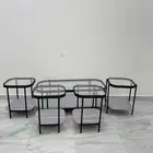 طاوله كبيره واربع خدمه وستارة