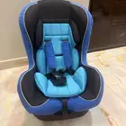 كرسي سيارة للأطفال