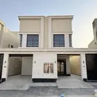 فيلا درج داخلي وشقتين