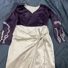 للبيع فستان استعمال مره واحده
