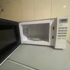 مايكرويف استعمال 5 شهور يعتبر زيرو