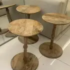 3 طاولات من وست الم مع طاولة كبيرة من هوم بوكس خشبية