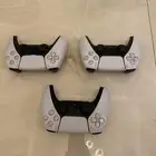 ثلاث أيادي سوني فايف تم البيع