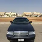 للبيع فورد فكتوريا 2011 حكومي