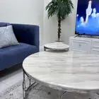 طاولة رخام