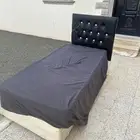 سرير حالته ممتازه مع مرتبه