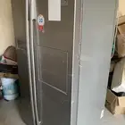 ثلاجة LG للبيع ( قطع غيار )