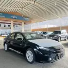 تويوتا كامري بنزين - LE - 2025 - لون اسود