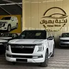 نيسان بلاتينوم تربو فل كامل ابيض داخل احمر2026 خليجي