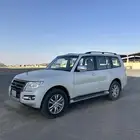 باجيرو 2017 فل كامل مكينة 3.8 نظيف