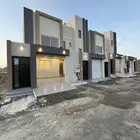 للبيع دور ارضي بحوش بمدينه ابها حى الزهور بالقرب من الخدمات