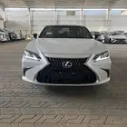 لكزس ES300 هايبرد 2024 سعودي جديد