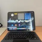 آيباد الجيل العاشر  جديد  مع جميع ملحقاته