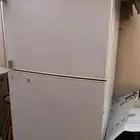 ثلاجة هيتاشي كبيرة