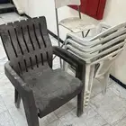 كراسي بلاستيك