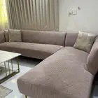 كنب صاله من محل بن شيهون ويوجد اللوقو