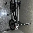 سيكل مقاس 20 السيكل مرشوش من احمر ل اسود