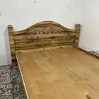 سرير نفرين خشبي كلاسيكي