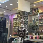 محل للتقبيل فتحه على شارع عام مقابل بنك الراجحي