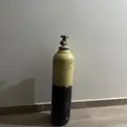 متوفر اسطوان ه هليوم بحالة ممتازة