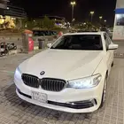 للبيع BMW 520i موديل 2018   نظيفة جدا