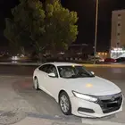 للبيع هوندا أكورد ابيض 2020 استاندر