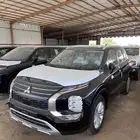 ميتسوبيشي اوتلاندر 2025 7 مقاعد بصمة ب 97900 شامل عرض خاص
