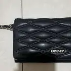 شنطة مستعمله من DKNY