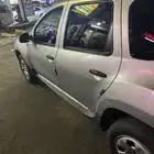 رينو داستر 2015 للبيع