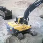 هدم مباني . حفر اراضي . بوكلين. ترحيل مخلفات