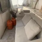 كنب 2 و2كراسي للبيع بحاجة للقليل من العناية للبيع