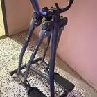 جهاز سير هوائي للرياضين وكمال الاجسام