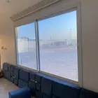 شباك قزاز مدبل مع الإطار