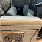 مكيف سبلت وشاشه سمارت