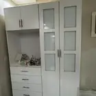 دولاب ملابس