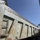 رش سطحه قلابات وايت ماء مع نسافات