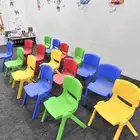 طاولات وكراسي