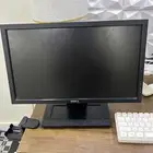 شاشه DELL للبيع ب 120 الموقع شرق الرياض حي النهضه