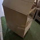 قفص طيور خشبي