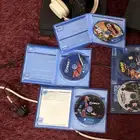 سوني 4 نضيف مع الاشرطه لو تبي الاشرطه بس مافي مشكله