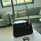 يوجد لدي شناط ماركه درجه ثانيه ممتازه جدا وجديده