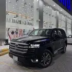 جكسار L3 اسود بنزين 2025 شبه اصفار عداد 8 الاف