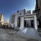 للبيع فيلا مستقله دورين وملحق طريق ابها الخميس