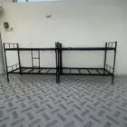 للبيع سراير و كرسي